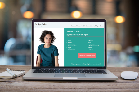 Un ordinateur portable affichant une page de profil avec une personne en t-shirt vert.