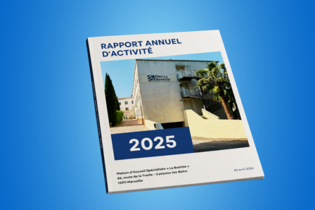 Couverture d'un rapport annuel d'activité 2025 sur fond bleu.